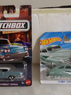 Chevrolet Classic Model Toy Cars Pack of 2, New 1/64 Scale