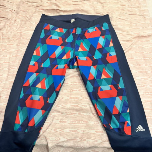 Adidas Techfit 3/4 leggings like new, multicolor, size L
