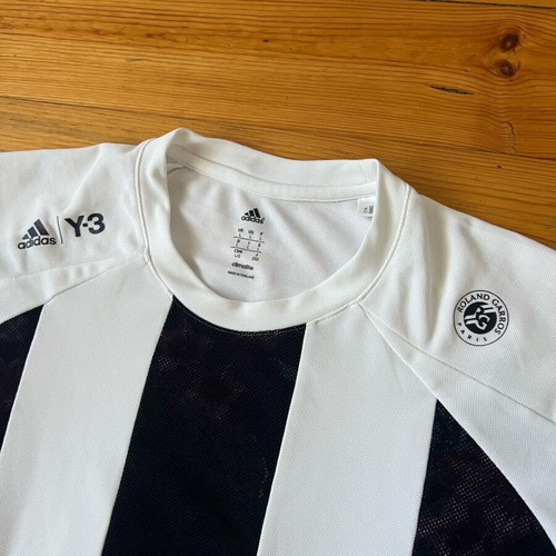 Adidas Mens Y-3 Roland Garros Tee like new, size L, white and black