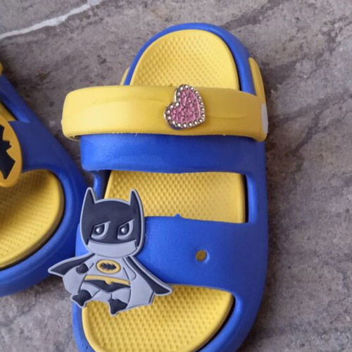 Boys' sandals used, size 26-27, blue and yellow