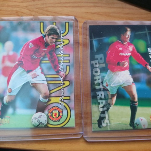 Futera 1997 David Beckham 2 cards like new, Manchester United pack