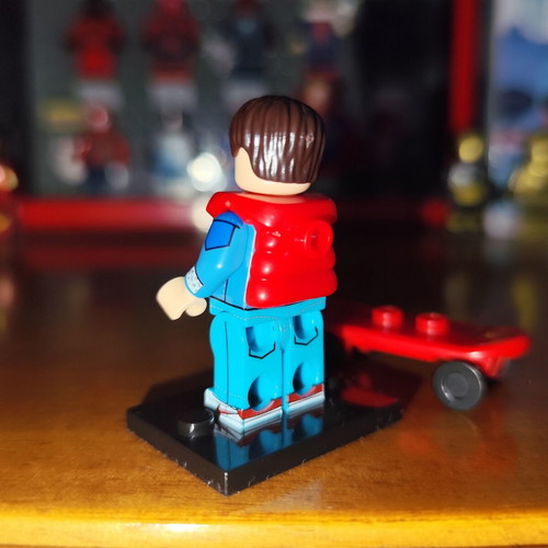 Marty McFly figure like new with base and accessories
