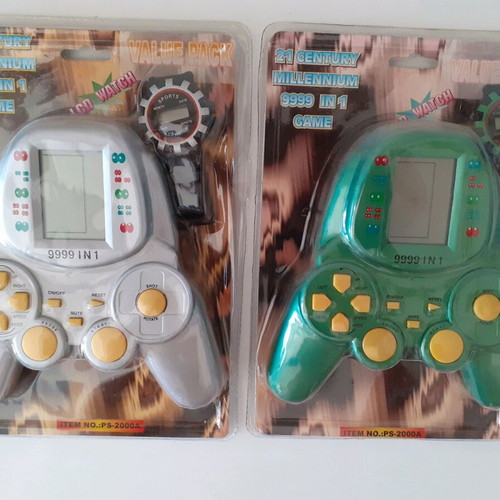 Electronic handheld card games new, set of 2