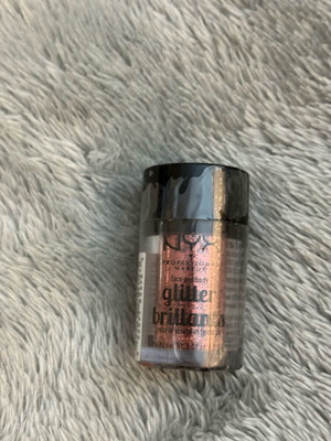 NYX glitter καινούργιο με την ταινία ασφαλείας