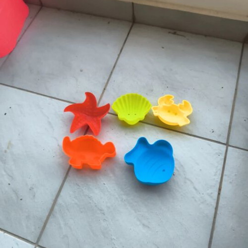 Sand toys set with molds and tools