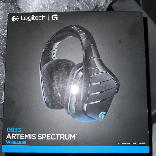 Logitech G933 Artemis Spectrum wireless headset