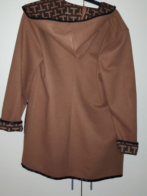 Outerwear camel brown, new, size M