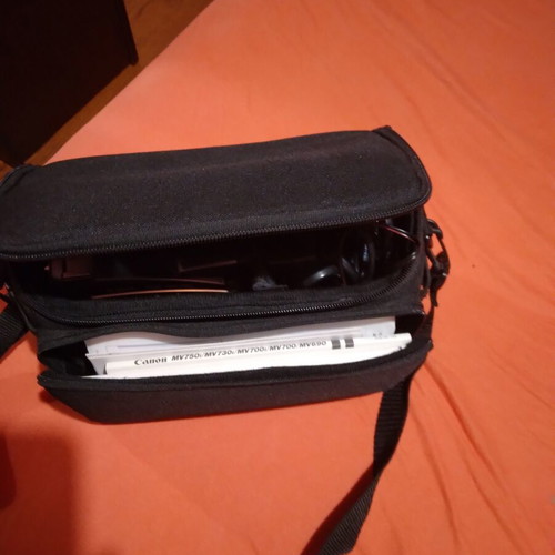 Canon video camera with accessories