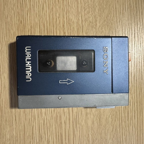 Sony Walkman TPS-L2 cassette player