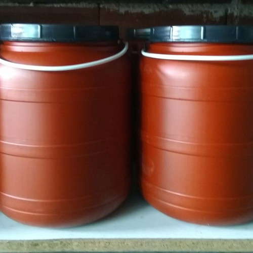 Plastic barrels new for food, olives, oil, honey, pickles