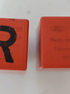 Ford Relais 68125 μεταχειρισμένα, 2 τεμάχια γνήσια ρελέ