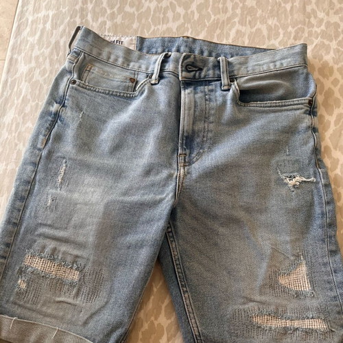 Pull & Bear denim shorts like new, size 30, blue