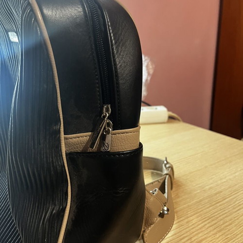 Doca backpack like new, black and beige
