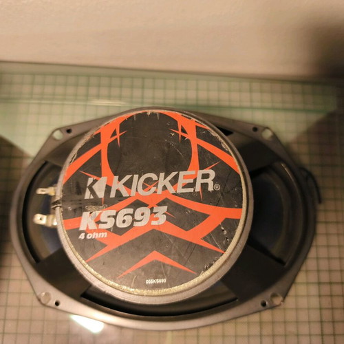 Kicker KS693 car speakers like new, 3-way 6x9 inch