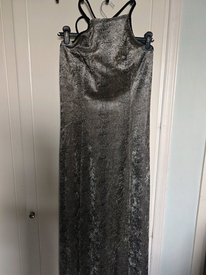 Dress new elastic S/M without zipper