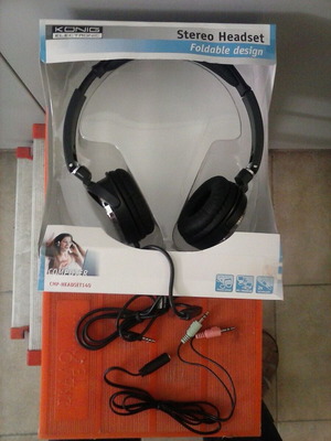 Konig Electronic Stereo Headset with Foldable Design