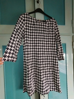H&M women's dress like new, size M