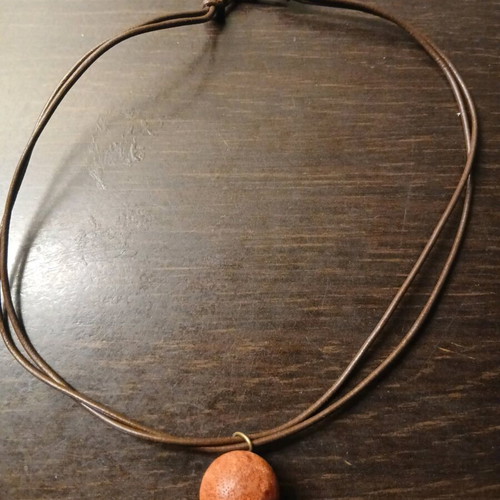 Leather necklace with semi-precious stone like new