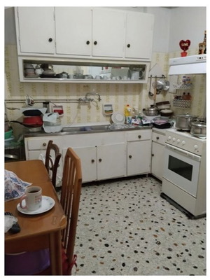 Διαμέρισμα 70 τ.μ. 1ου ορόφου στο Κερατσίνι Ευγένεια με θέα και βεράντα