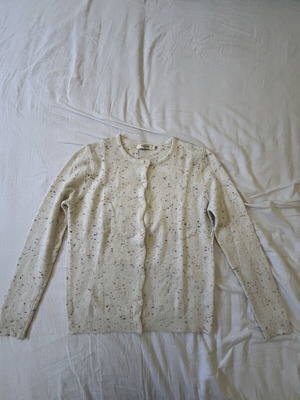 Daphnea Paris cardigan medium, like new, gray