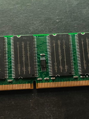 Transcend 2GB DDR3 1333 SO-DIMM RAM like new for Laptop