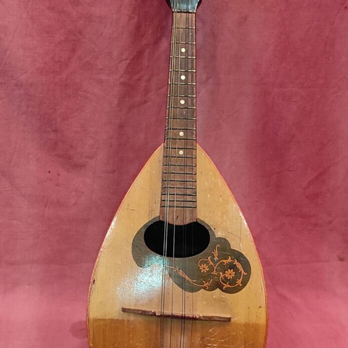 Mandolin Russian handmade 1950 used, length 65cm