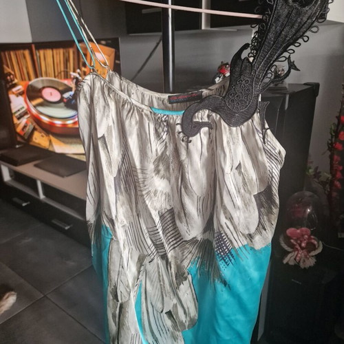 Custo Barcelona Silk Set New With Tags, Artistic Print