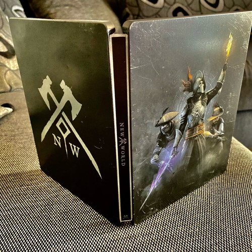 Steel book New World used