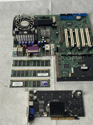 Πακέτο Retro PC hardware μεταχειρισμένο με μητρική, CPU, DDR RAM, 80GB IDE HDD και AGP κάρτα γραφικών