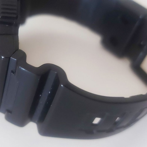 Casio AQ-S810W-1AVEF men's solar watch with black rubber strap, like new