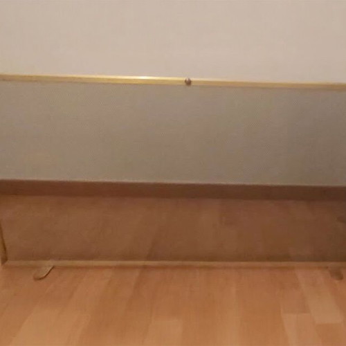 Metal fireplace guard like new