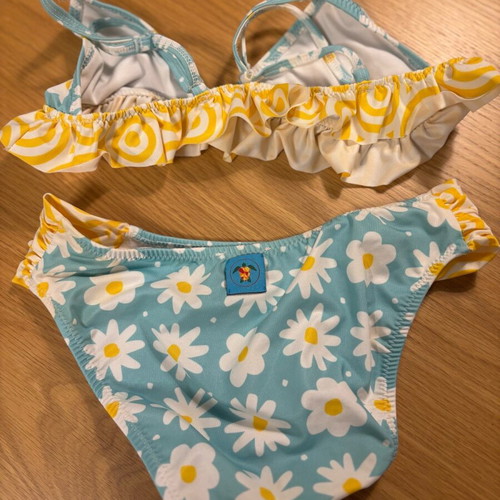 Girls' bikini Tortue size 12 like new, turquoise with flowers
