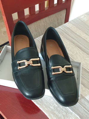 Loafers black like new, size 38