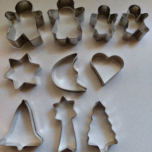 Christmas cookie cutters new, set of 7 pieces