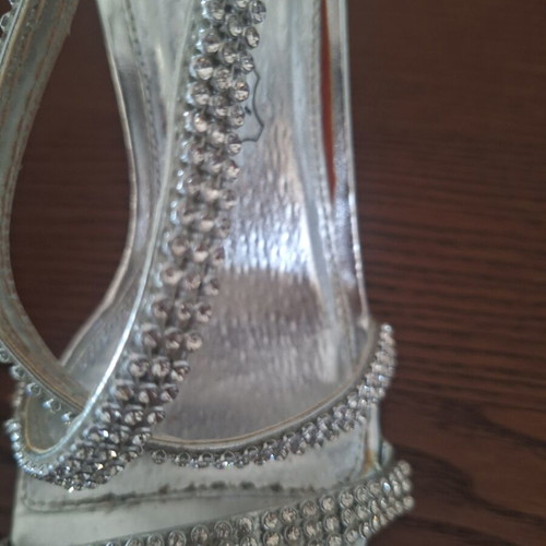 Silver sandals size 38 like new with sequins