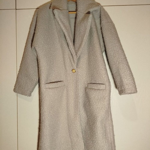 Bouclé gray coat 70% wool like new, small medium
