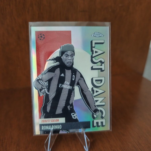 Topps Chrome Ronaldinho AC Milan Last Dance Insert Card like new