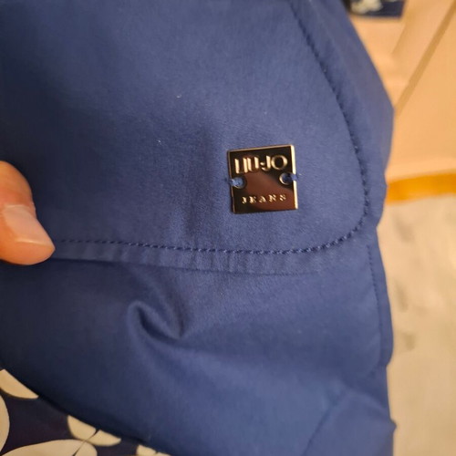 Liu Jo trench coat like new, size M, white and blue