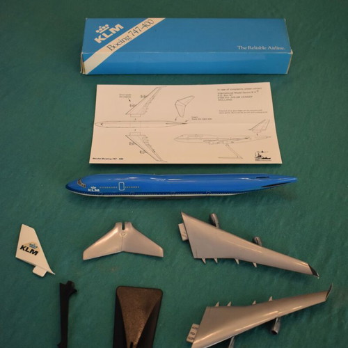 KLM B747-400 Plastic Model Scale 1/200 Brand New
