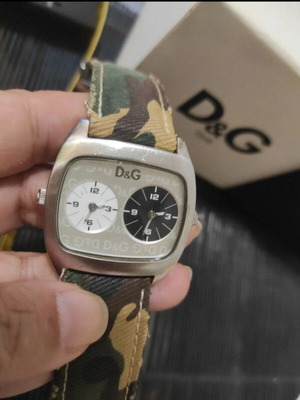 D&G ρολόι ατσάλινο με παραλλαγής λουράκι, σαν καινούργιο