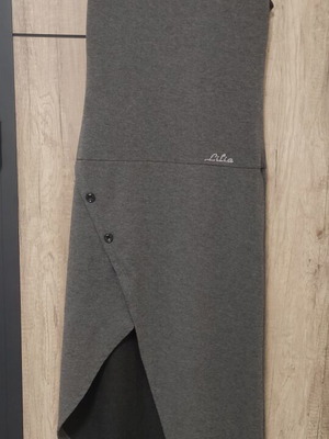Lilia Sporty Elegant Dress like new, gray, size M