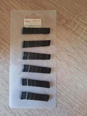Hair clips, new, small and large sizes, black