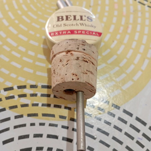 Vintage Bell's Extra Special Old Scotch Whisky cork stopper new