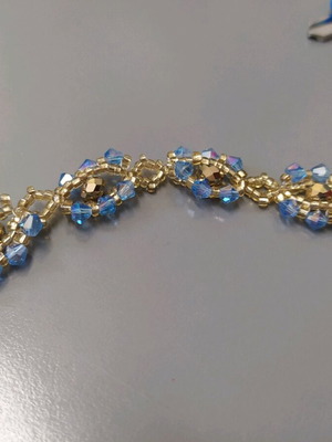 Handmade bracelet with Swarovski crystals new, blue