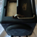 Old MegΩMeter measuring instrument used, bakelite body
