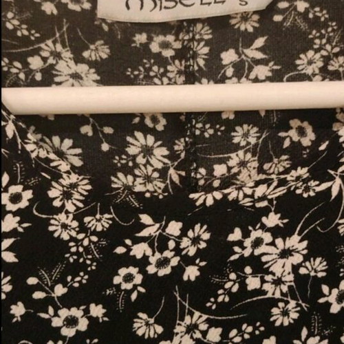 Women’s dress like new, summer floral pattern, size S