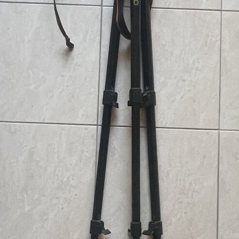 Bilora photographic tripod used, aluminum, max load 5 kg, height 1.20 m