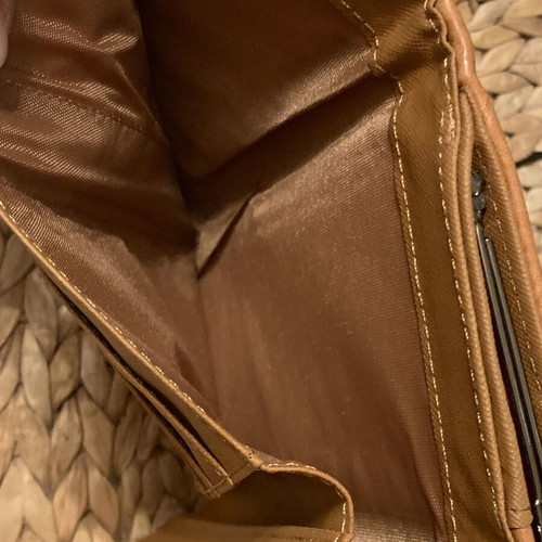 Leather wallet new with beautiful finish