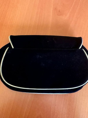 Velvet cosmetic case Dior like new, black with gold details