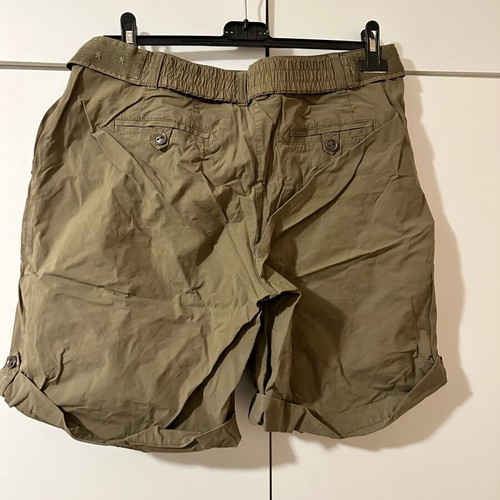 More Bermuda shorts like new, size XL